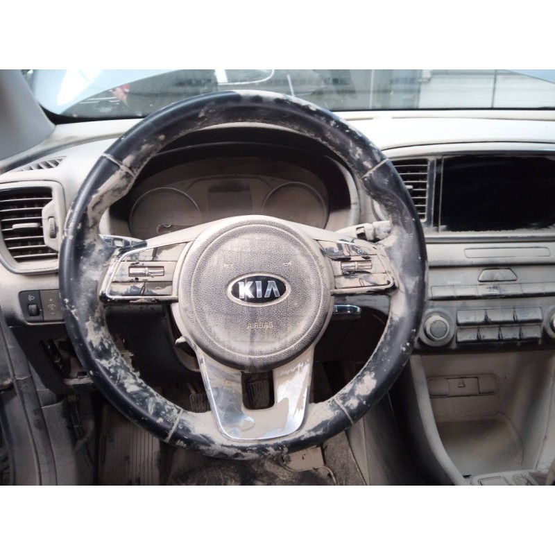 Recambio de volante para kia sportage drive 2wd referencia OEM IAM   