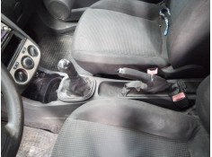Recambio de consola central para opel corsa d cosmo referencia OEM IAM   