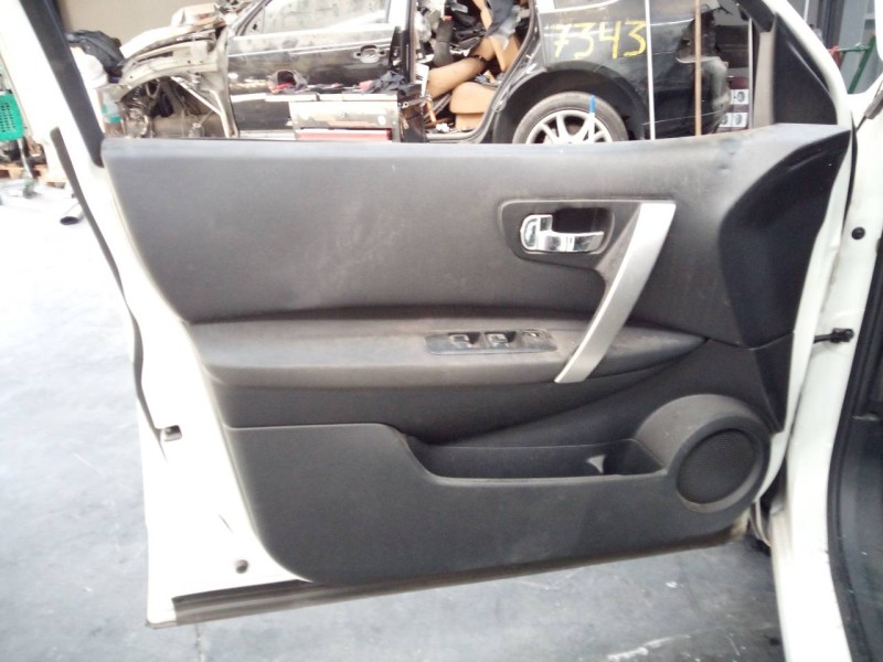 Recambio de guarnecido puerta delantera izquierda para nissan qashqai (j10) tekna referencia OEM IAM   