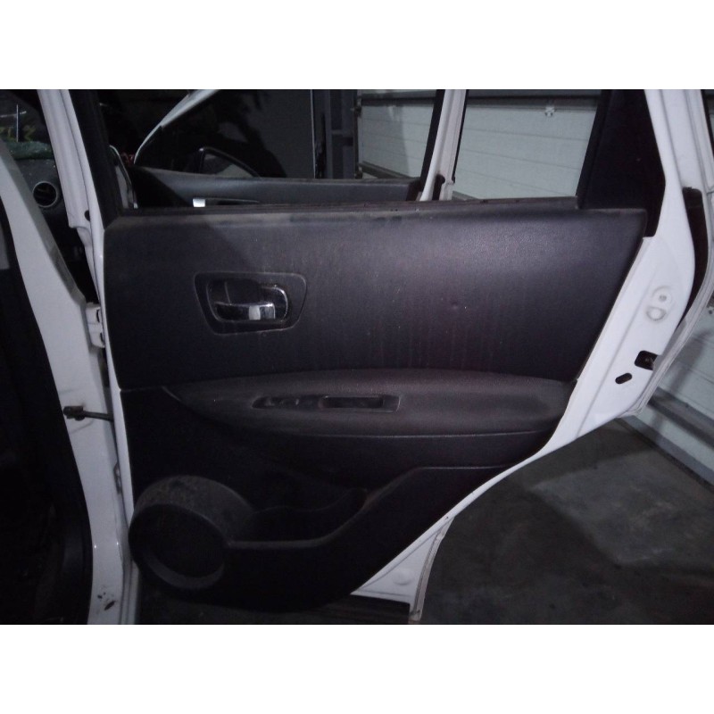 Recambio de guarnecido puerta trasera derecha para nissan qashqai (j10) tekna referencia OEM IAM   