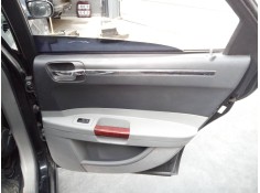 GUARNECIDO PUERTA TRASERA DERECHA 