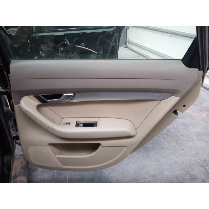 Recambio de guarnecido puerta trasera derecha para audi a6 berlina (4f2) 2.0 tdi referencia OEM IAM   