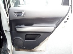 GUARNECIDO PUERTA TRASERA DERECHA 