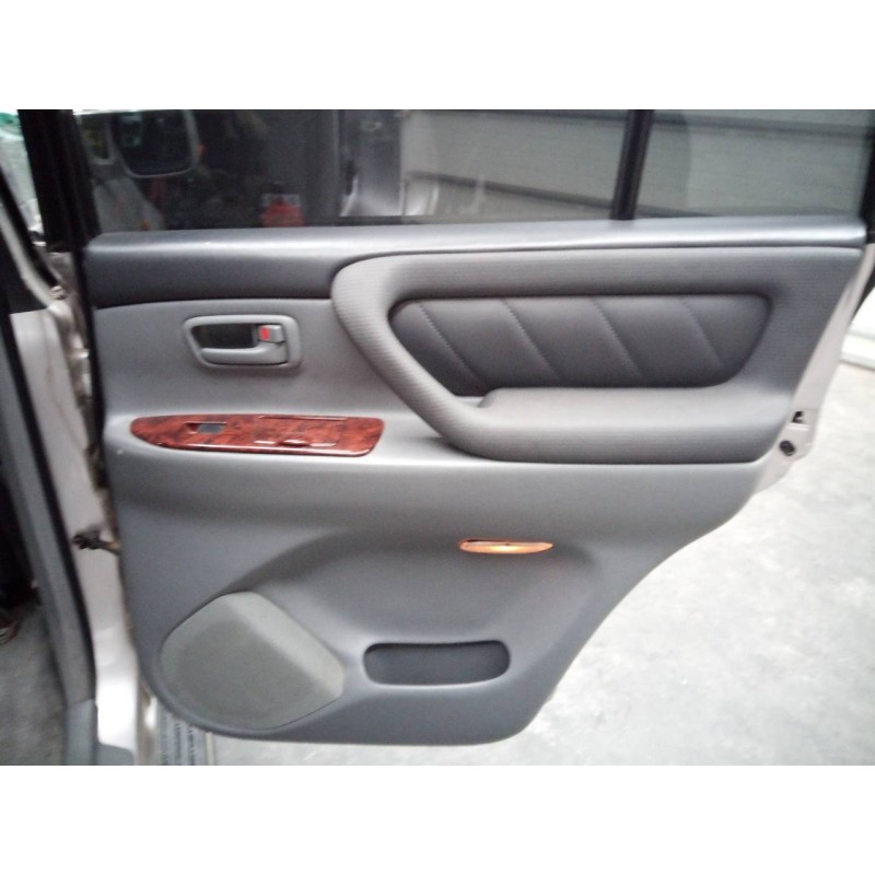 Recambio de guarnecido puerta trasera derecha para toyota land cruiser (j10) td vx referencia OEM IAM   