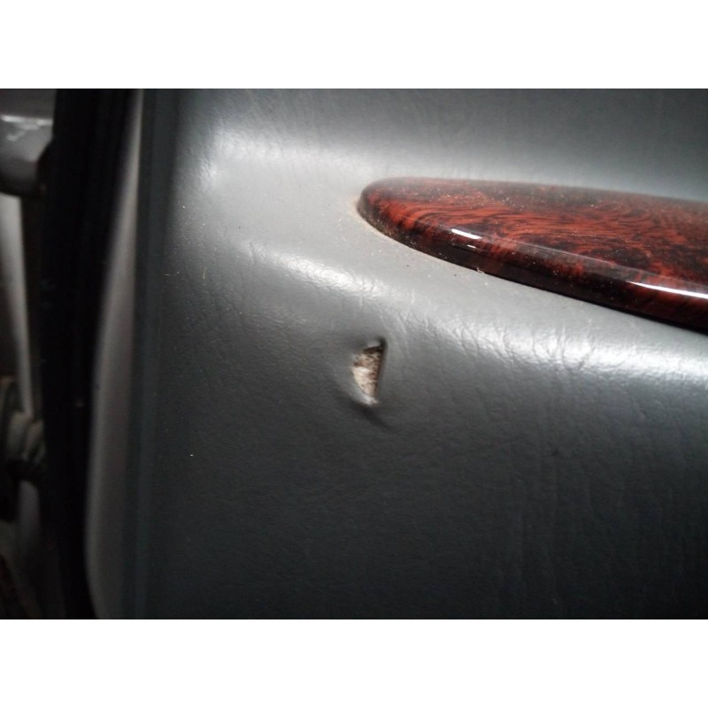 Recambio de guarnecido puerta trasera derecha para toyota land cruiser (j10) td vx referencia OEM IAM   