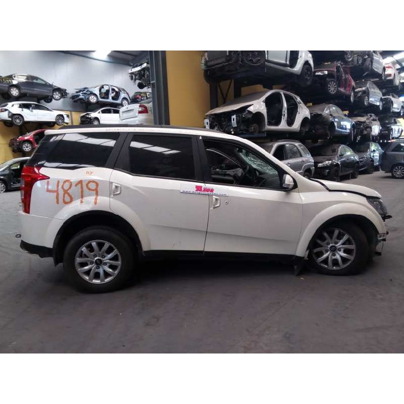 » otros... mahindra xuv500 del año 2017