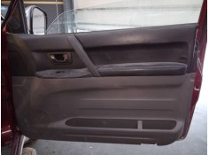 GUARNECIDO PUERTA DELANTERA DERECHA 