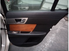 GUARNECIDO PUERTA TRASERA DERECHA 