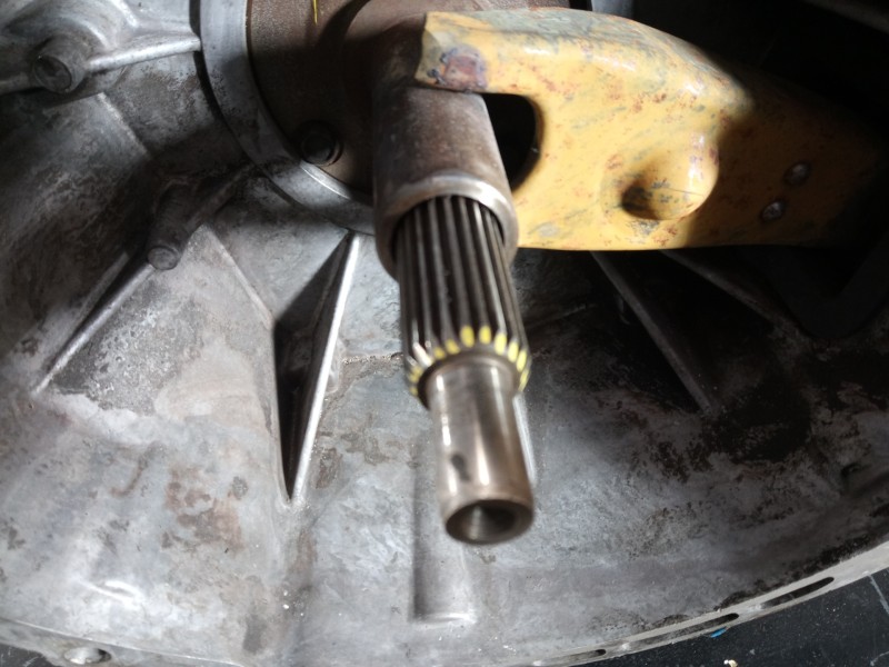 Recambio de caja cambios para ssangyong musso 2.9 tdi lux referencia OEM IAM E0653 146435 