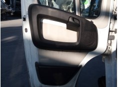 GUARNECIDO PUERTA DELANTERA IZQUIERDA 