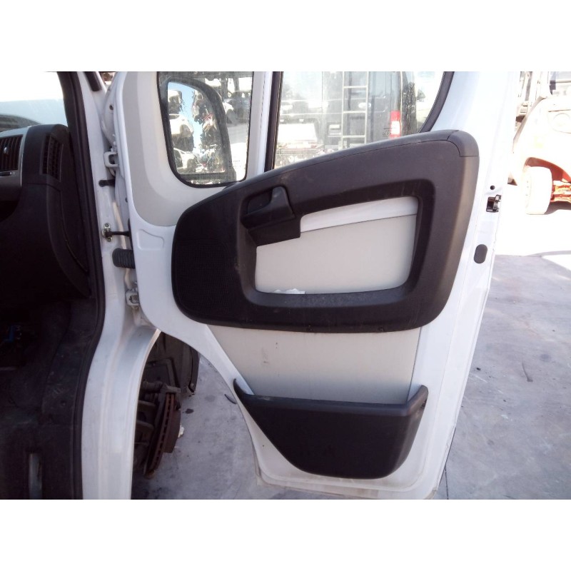 Recambio de guarnecido puerta delantera derecha para fiat ducato furgón g. vol. 33 150 (rs: 4035 mm) (l4h2) referencia OEM IAM  