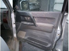 GUARNECIDO PUERTA DELANTERA DERECHA 
