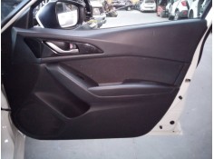 Recambio de guarnecido puerta delantera derecha para mazda 3 lim. () evolution referencia OEM IAM   