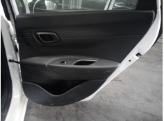 Recambio de guarnecido puerta trasera derecha para hyundai i20 klass referencia OEM IAM   