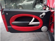 GUARNECIDO PUERTA DELANTERA IZQUIERDA 