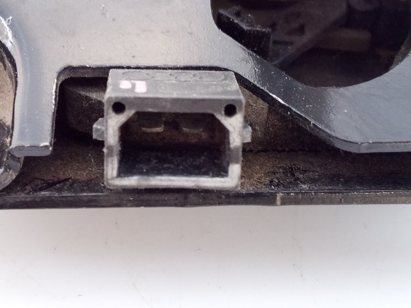 Recambio de cerradura maletero / porton para audi a6 avant (4b5) 2.5 tdi referencia OEM IAM 231100  