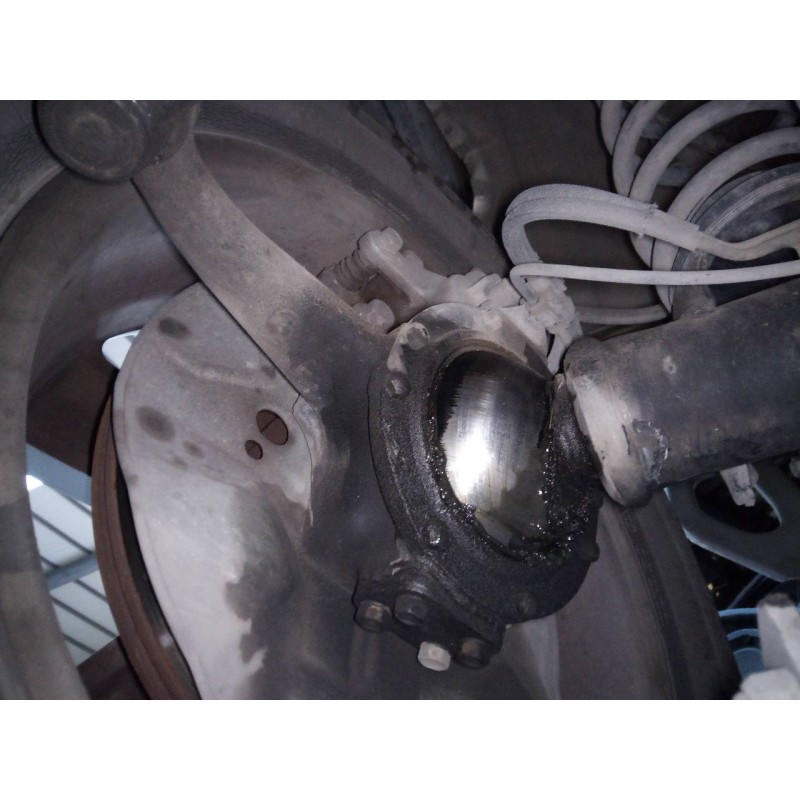 Recambio de mangueta delantera izquierda para suzuki jimny sn (fj) techo metálico referencia OEM IAM   