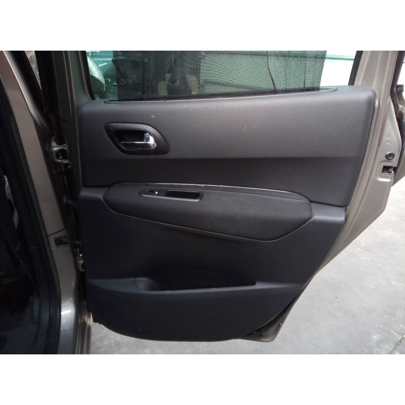 Recambio de guarnecido puerta trasera derecha para peugeot 3008 active referencia OEM IAM   