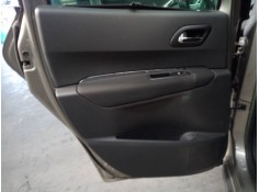 GUARNECIDO PUERTA TRASERA IZQUIERDA 