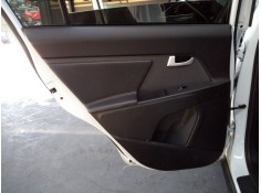 GUARNECIDO PUERTA TRASERA IZQUIERDA 