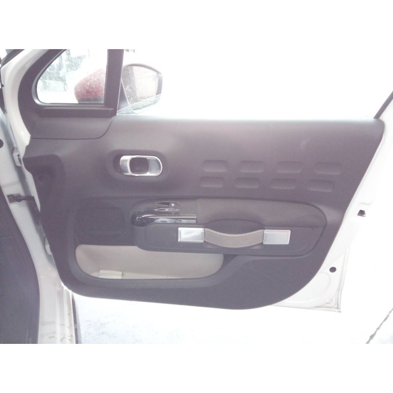 Recambio de guarnecido puerta delantera derecha para citroen c3 collection referencia OEM IAM   