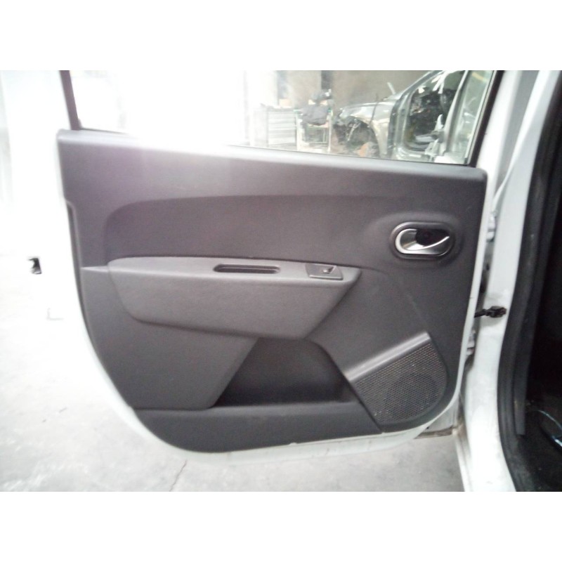 Recambio de guarnecido puerta trasera izquierda para dacia lodgy ambiance referencia OEM IAM   