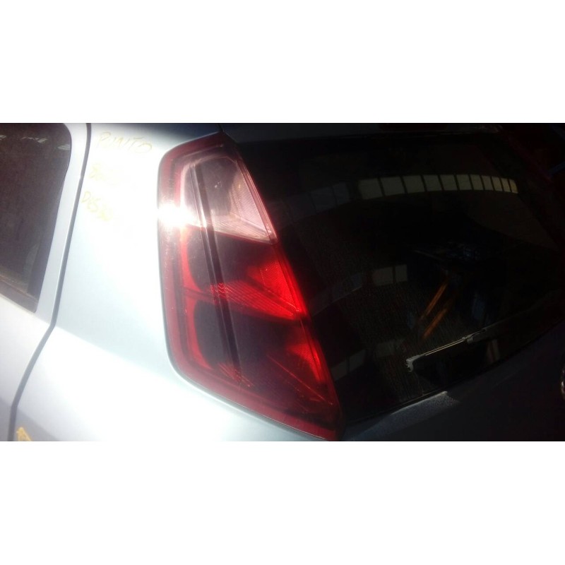 Recambio de piloto trasero izquierdo para fiat punto berlina (188) 1.3 16v multijet feel referencia OEM IAM   