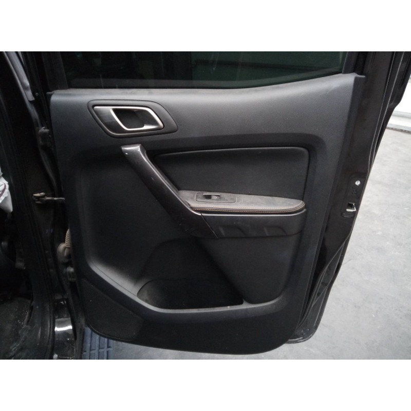 Recambio de guarnecido puerta trasera derecha para ford ranger (tke) doble cabina 4x4 wildtrak referencia OEM IAM   