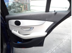 GUARNECIDO PUERTA TRASERA DERECHA 