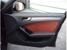 GUARNECIDO PUERTA DELANTERA DERECHA 