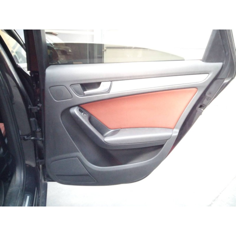 Recambio de guarnecido puerta trasera derecha para audi a4 ber. (b8) básico referencia OEM IAM   