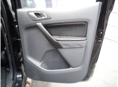 GUARNECIDO PUERTA TRASERA DERECHA 