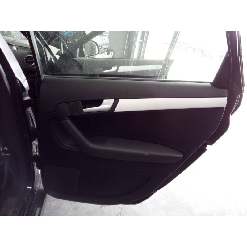 Recambio de guarnecido puerta trasera derecha para audi a3 sportback (8p) 2.0 tdi ambiente (dpf) referencia OEM IAM   