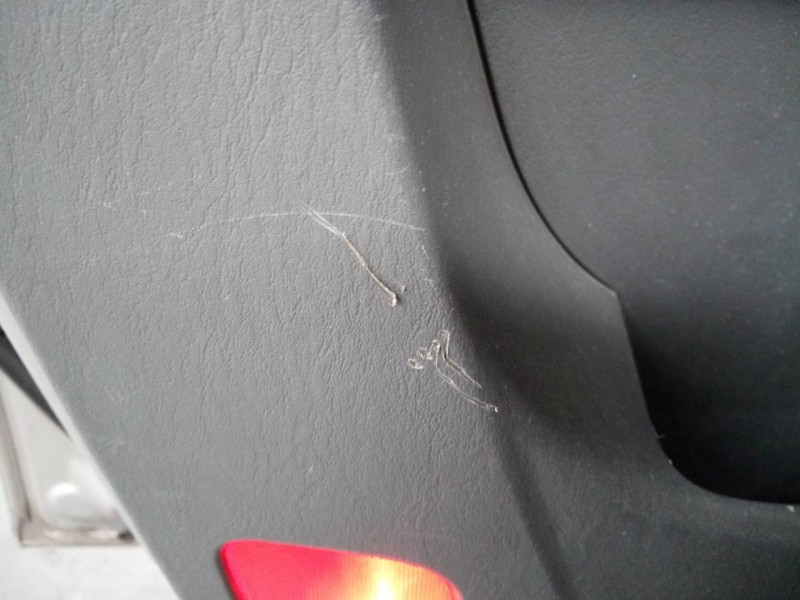 Recambio de guarnecido puerta delantera izquierda para hyundai terracan (hp) 2.9 crdi gls referencia OEM IAM   