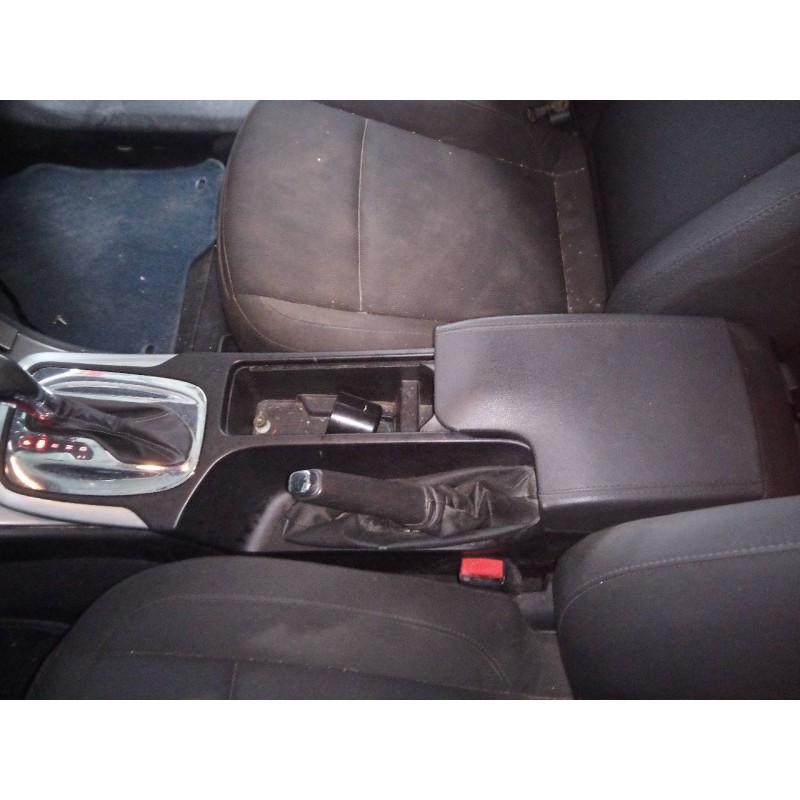 Recambio de consola central para opel insignia sports tourer selective referencia OEM IAM   