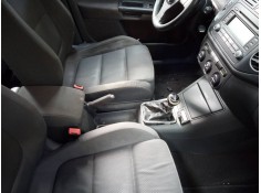 Recambio de consola central para volkswagen golf plus (5m1) bluemotion edition referencia OEM IAM   