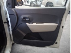 GUARNECIDO PUERTA DELANTERA DERECHA 