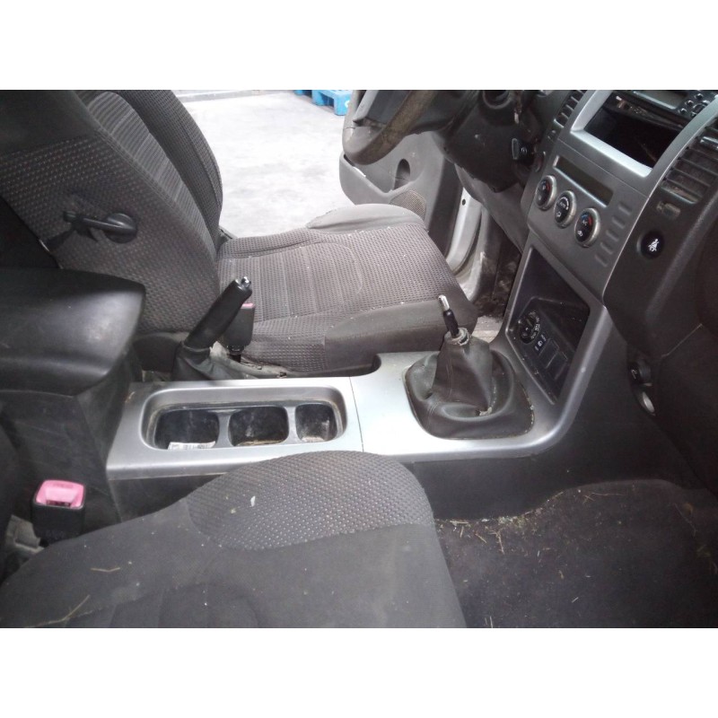 Recambio de consola central para nissan pathfinder (r51) 2.5 dci se referencia OEM IAM   