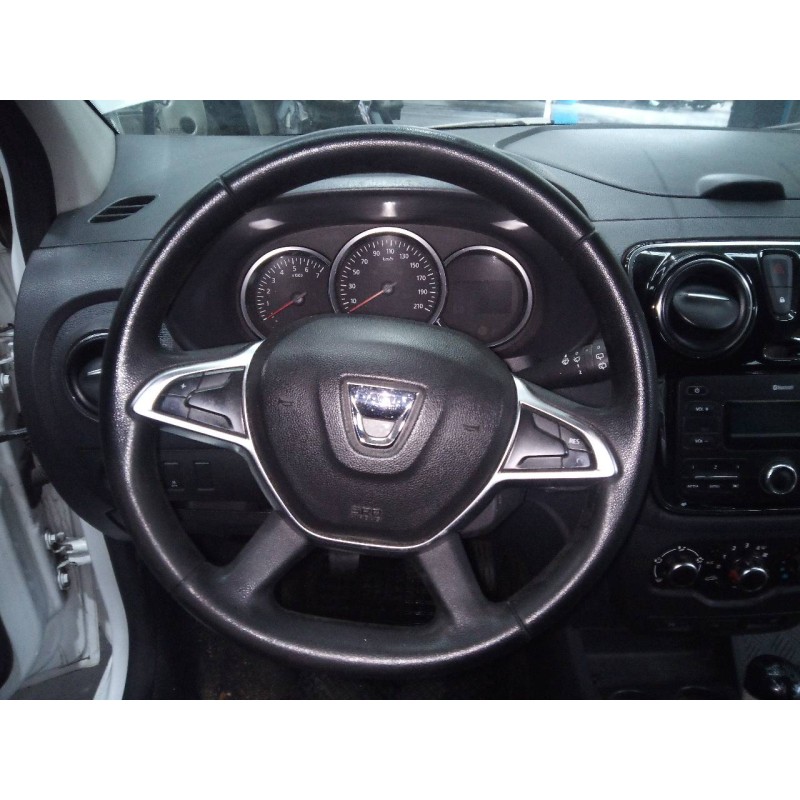 Recambio de volante para dacia lodgy stepway referencia OEM IAM   