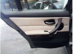 GUARNECIDO PUERTA TRASERA IZQUIERDA 