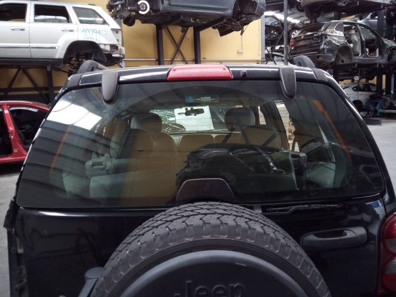 Recambio de porton trasero para chrysler jeep cherokee (kj) 2.8 crd limited referencia OEM IAM   