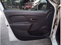 Recambio de guarnecido puerta delantera izquierda para dacia sandero stepway referencia OEM IAM   