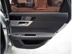 GUARNECIDO PUERTA TRASERA DERECHA 