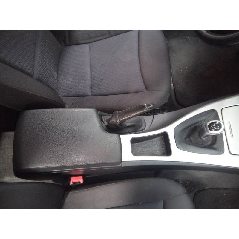 Recambio de consola central para bmw serie 3 berlina (e90) 320d referencia OEM IAM   