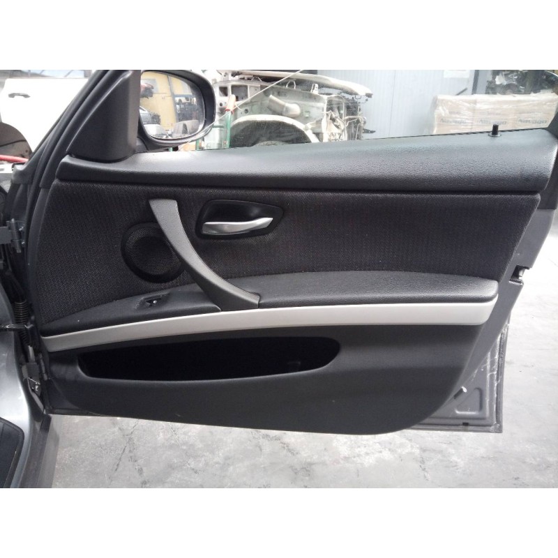 Recambio de guarnecido puerta delantera derecha para bmw serie 3 berlina (e90) 320d referencia OEM IAM   