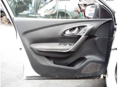 GUARNECIDO PUERTA DELANTERA IZQUIERDA 