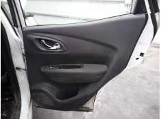 GUARNECIDO PUERTA TRASERA DERECHA 