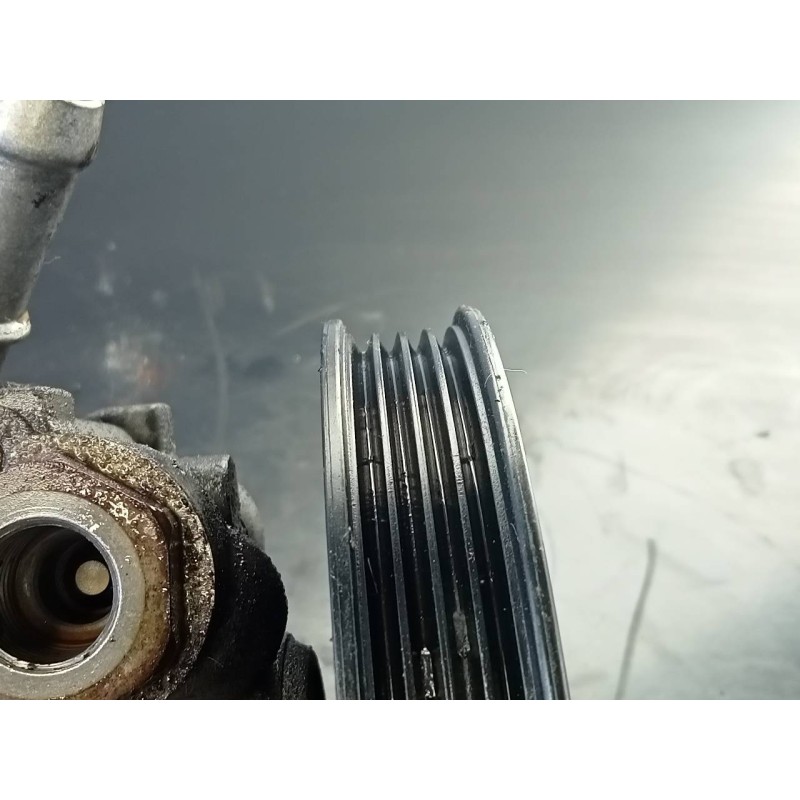 Recambio de bomba direccion para bmw serie 3 berlina (e90) 318d referencia OEM IAM 7692974546  