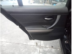 GUARNECIDO PUERTA TRASERA IZQUIERDA 