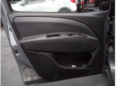 GUARNECIDO PUERTA DELANTERA IZQUIERDA 